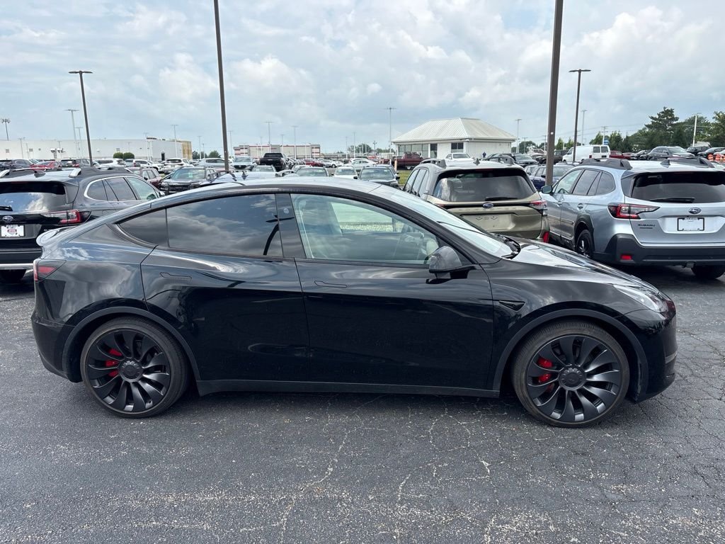 tesla model y 2025 7SAYGDEF1SA352804 image tesla model y 2025 7SAYGDEF1SA352804 image